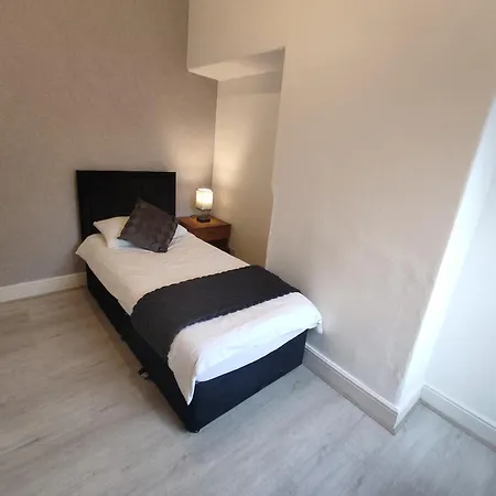 3 Bedroom Entire House